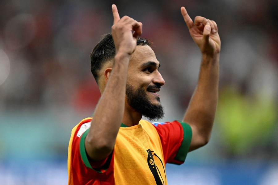 الدولي المغربي بوفال يروي قصة تفوقه على ميسي في الدوري الإسباني  