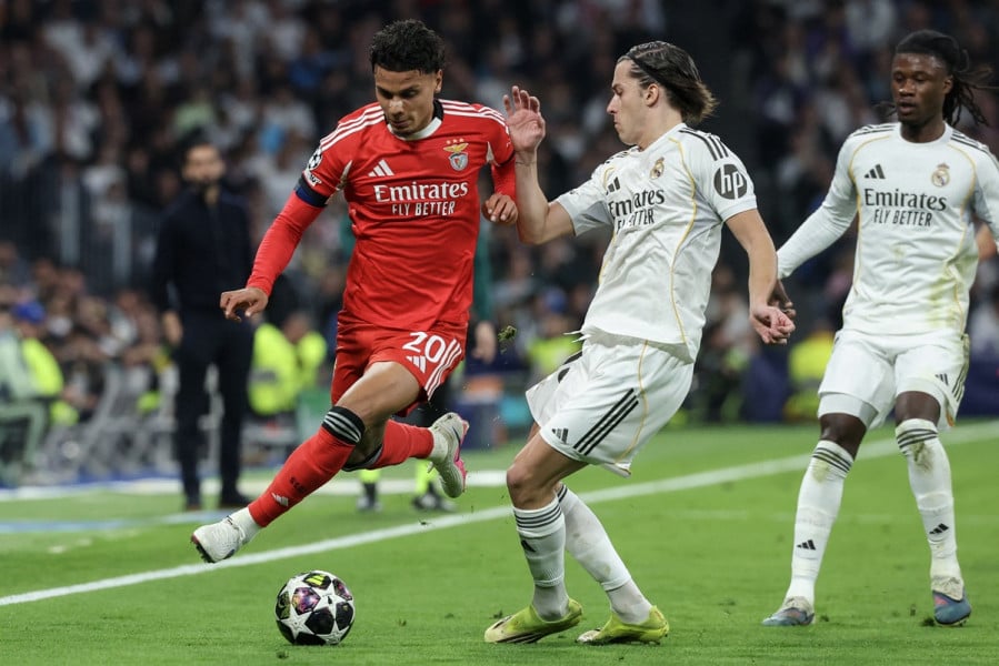 Real Madrid: Carreras blessé au mollet, la liste d'absents s'allonge avant City