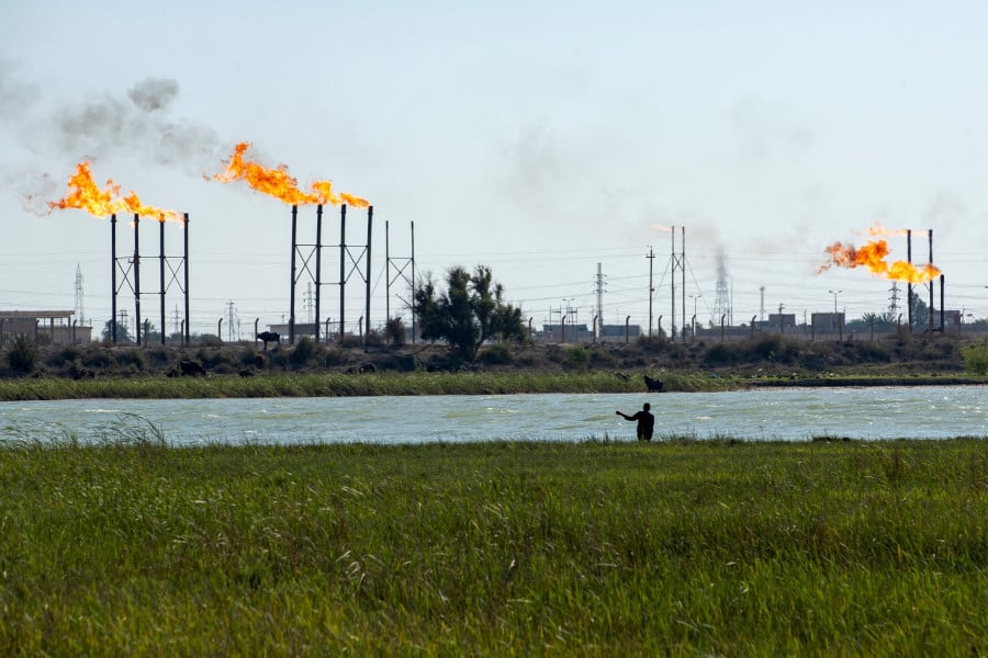iraq  -  environment  -  oil