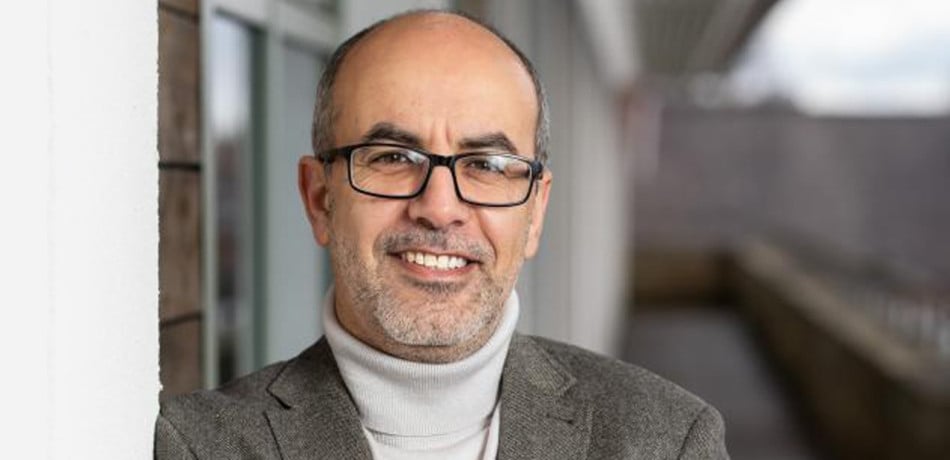 Le professeur marocain Mimoun Azzouz, qui dirige le centre d'innovation en thérapie génique (GTIMC)