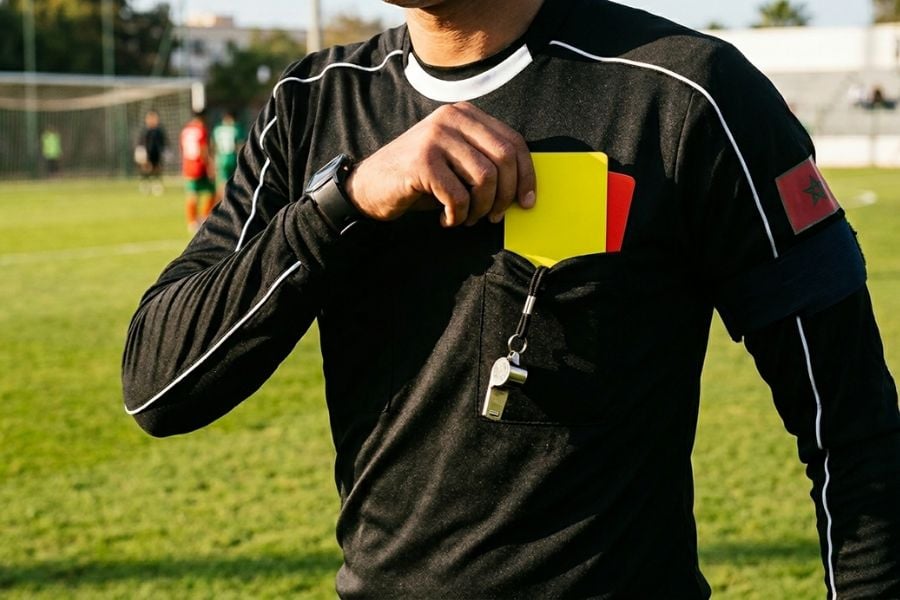 الحكام المغاربة.. كم يتقاضون وأي مهن يزاولونها بعيدا عن الصافرة؟