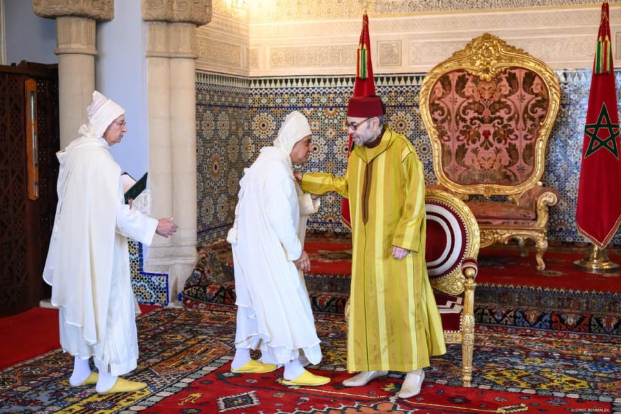 Sa Majesté le Roi reçoit les membres nommés à la Cour Constitutionnelle