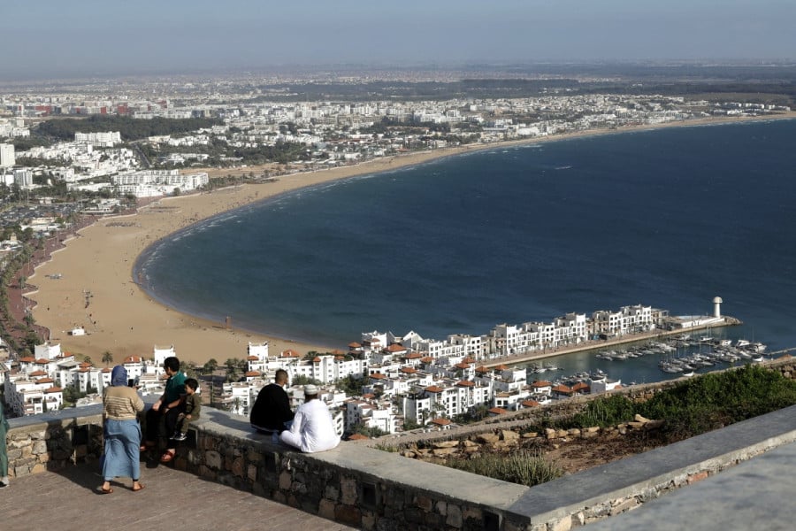 هل تسبب التلوث في نفوق سمك "البوري" بأكادير؟ .. المعهد الوطني للبحث في الصيد البحري يوضح