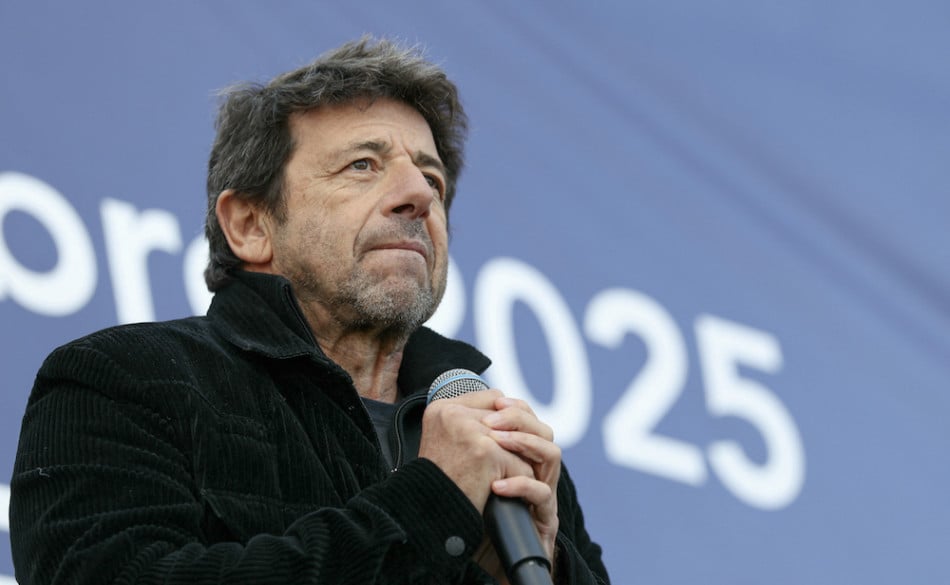 Le chanteur français Patrick Bruel en garde à vue