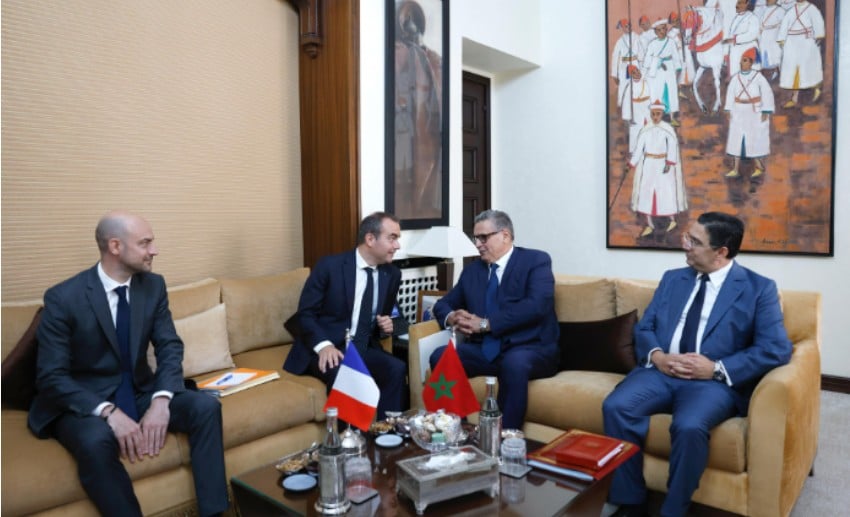 أخنوش يتباحث مع الوزير الأول الفرنسي على هامش الاجتماع رفيع المستوى المغربي الفرنسي