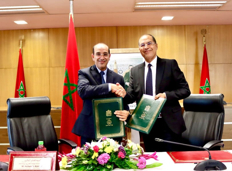 اتفاقية بين رئاسة النيابة العامة وCDG لرقمنة الإشعارات المتعلقة بالموثقين