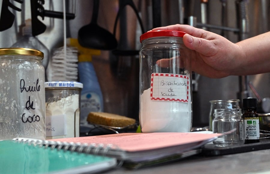 Bicarbonate de soude: Entre produit miracle et vrais risques pour la santé