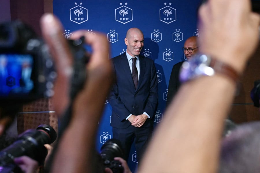 France : Zinédine Zidane nouveau sélectionneur des Bleus