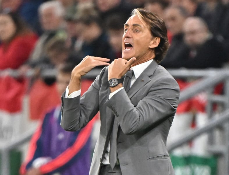  تعيين روبرتو مانشيني مدربا جديدا للمنتخب الإيطالي 
