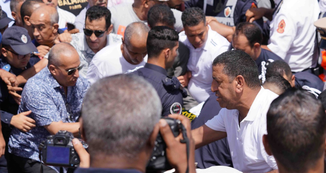 تشييع جنازة عبد الحق الخيام