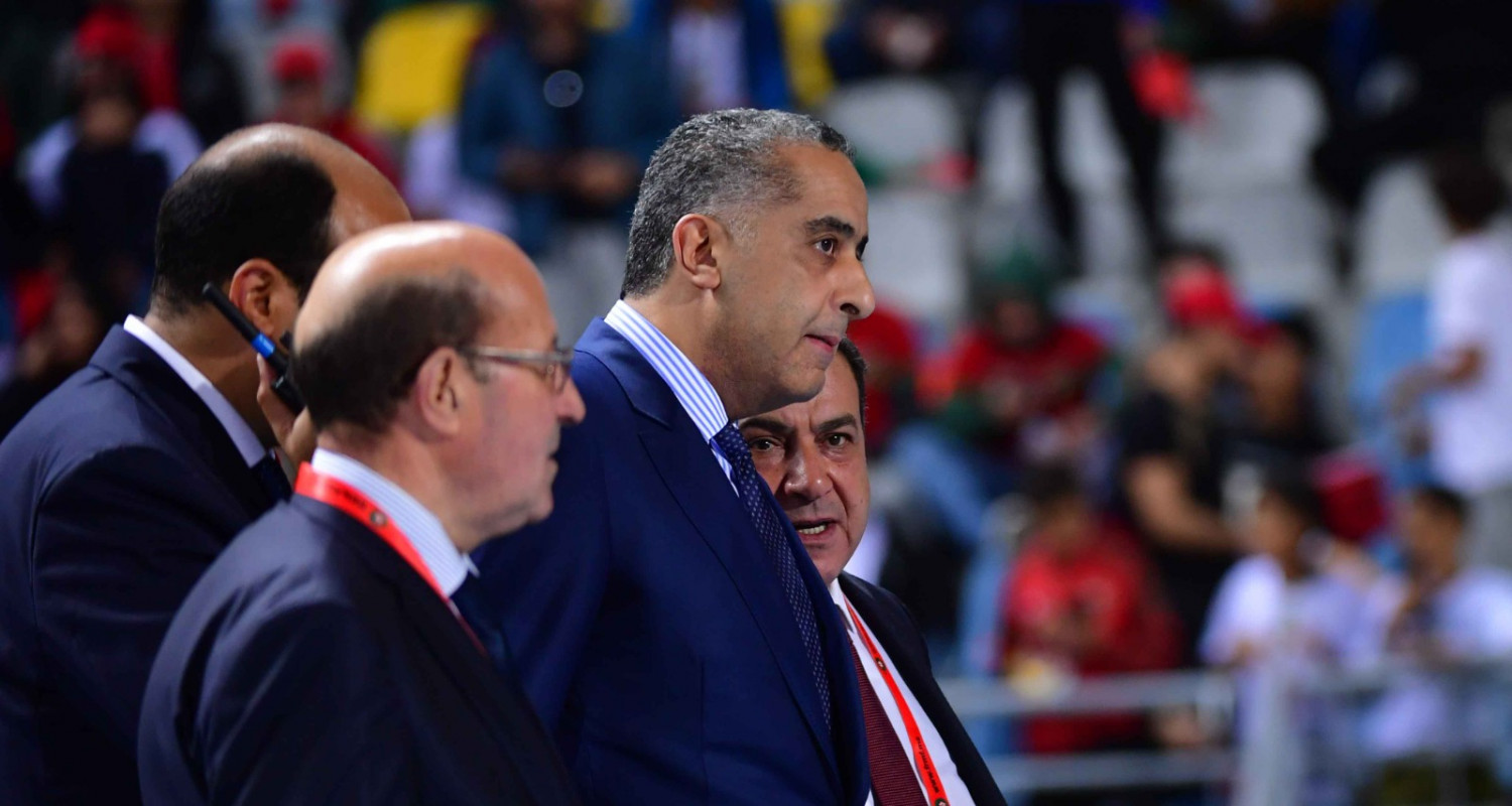 عبد اللطيف الحموشي في لقاء مع لاعبي المنتخب الوطني    تصوير/ رزقو عبد المجيد