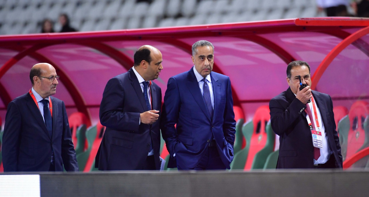 عبد اللطيف حموشي في لقاء مع لاعبي المنتخب المغربي    تصوير/ رزقو عبد المجيد