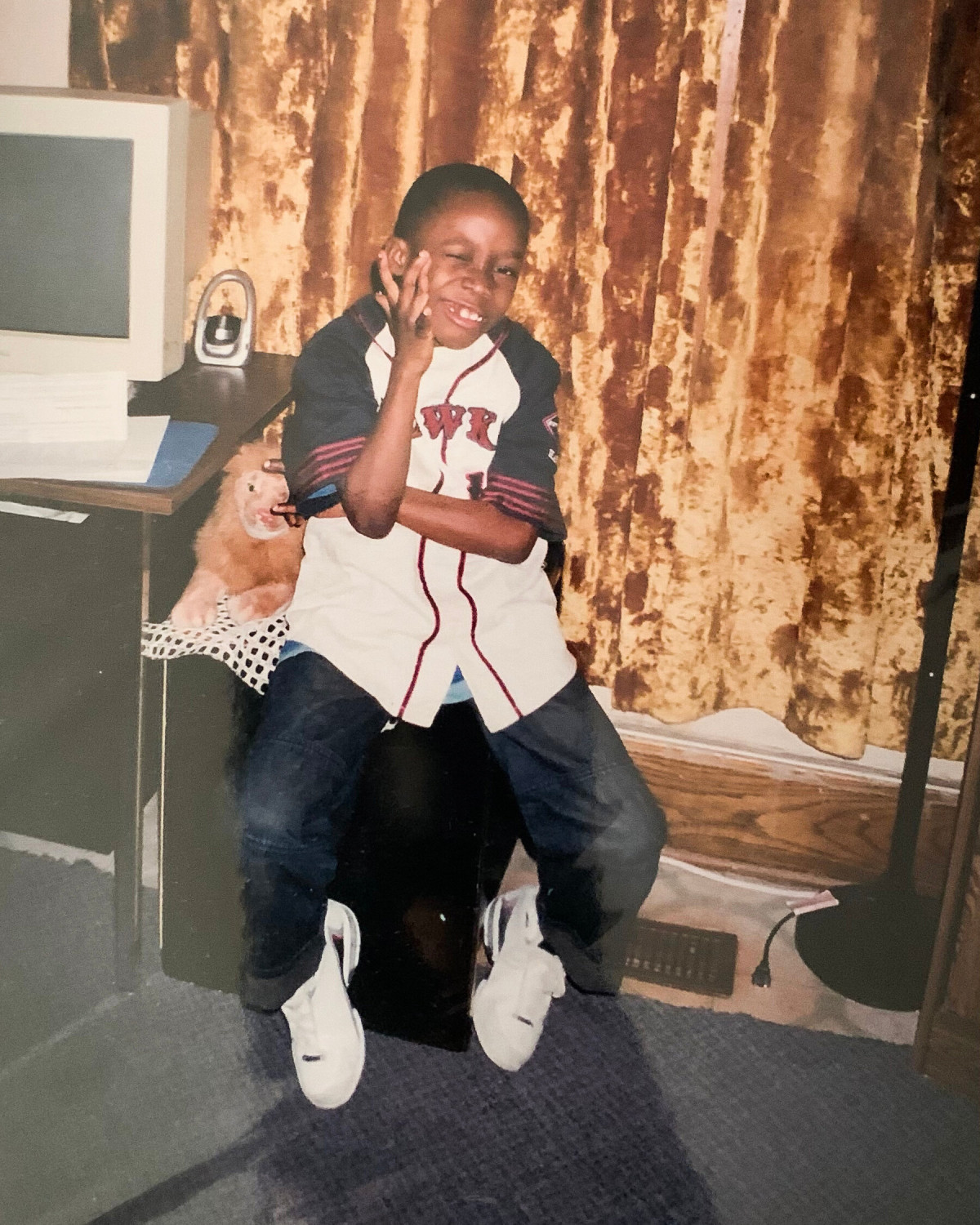 Alphonso Davies mother's