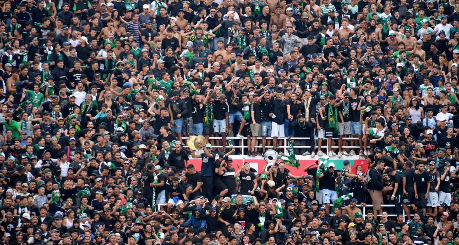 finale de la Coupe du Trône. Raja de Casablanca VS Renaissance de Berkane 