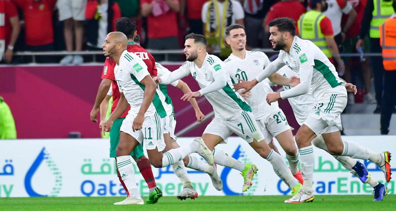 من مباراة المغرب والجزائر     تصوير/ رزقو عبد المجيد