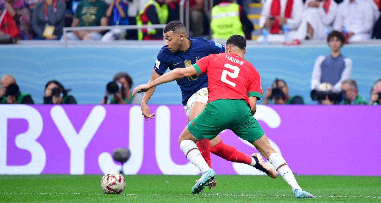 من مباراة المغرب وفرنسا   تصوير/ رزقو عبد المجيد