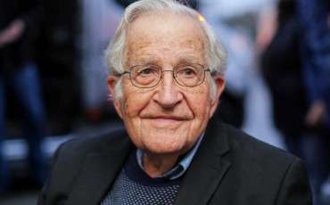 Noam Chomsky -نعوم تشومسكي
