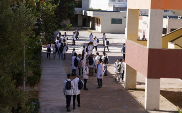 مدرسة