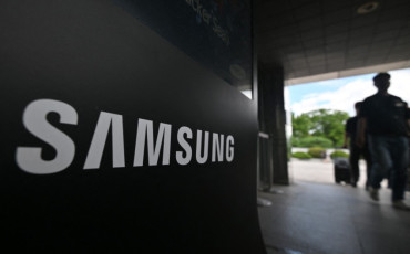 SAMSUNG