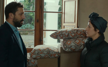 Nezha Rahil et Mohcine Malzi dans le film Jours d'été