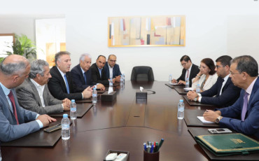 Le ministre palestinien de l'Information Ahmed Assaf