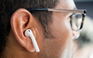 AirPods