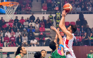 Basketball 