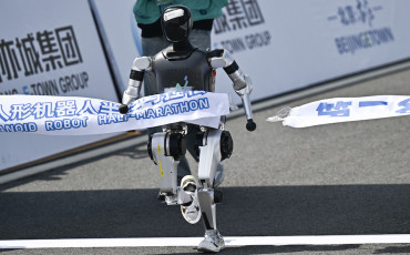 Robot
