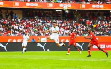 Les Lions de l'Atlas locaux + maroc vs kenya