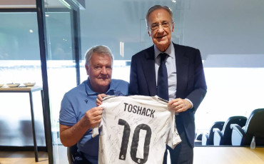  John Benjamin Toshack