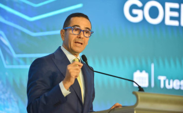 وزير الاستثمار والتجارة الخارجية المصري حسن الخطيب