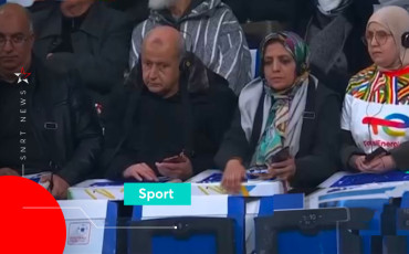 Personnes malvoyantes suivent les matchs de la CAN