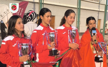 بطولة إفريقيا للناشئات في كرة المضرب