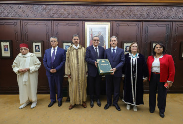 رئيس الحكومة يتسلم مقترحات الهيئة المكلفة بمراجعة مدونة الأسرة