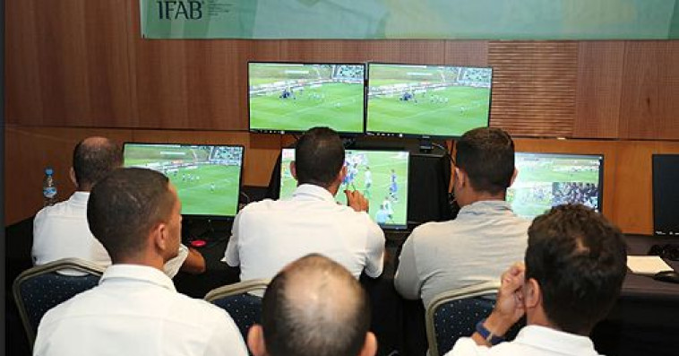 VAR