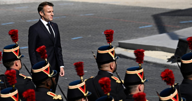 Défilé militaire à Paris