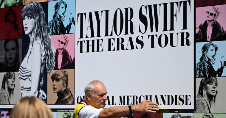 Taylor swift concert
