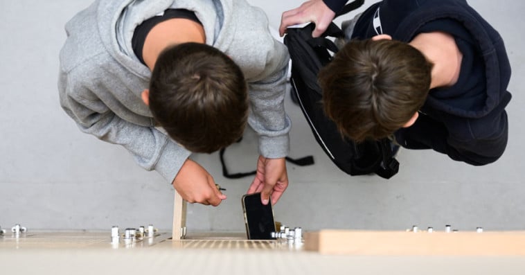 Utilisation des téléphones à l'école