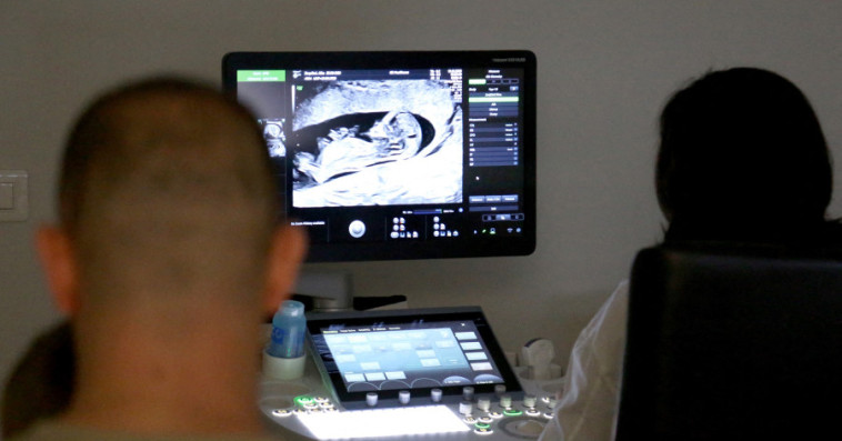 Gynécologue