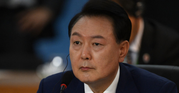 Yoon Suk Yeol