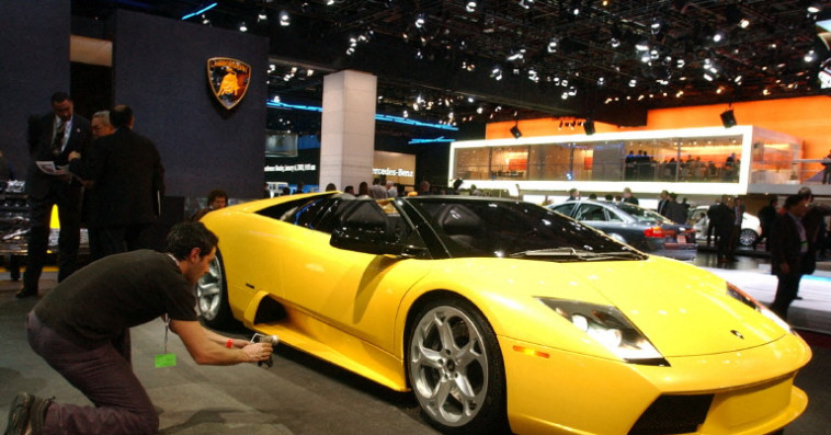 Lamborghini 