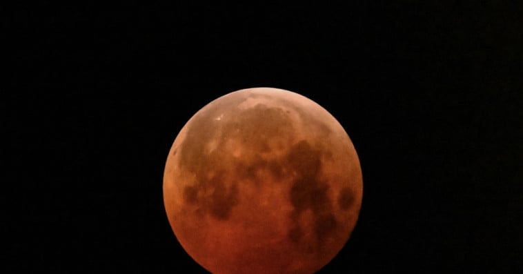 éclipse lunaire