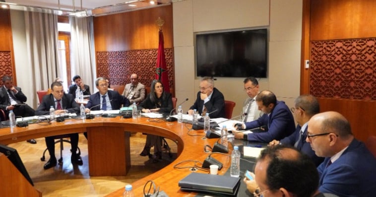 لجنة مراقبة المالية العامة والحكامة