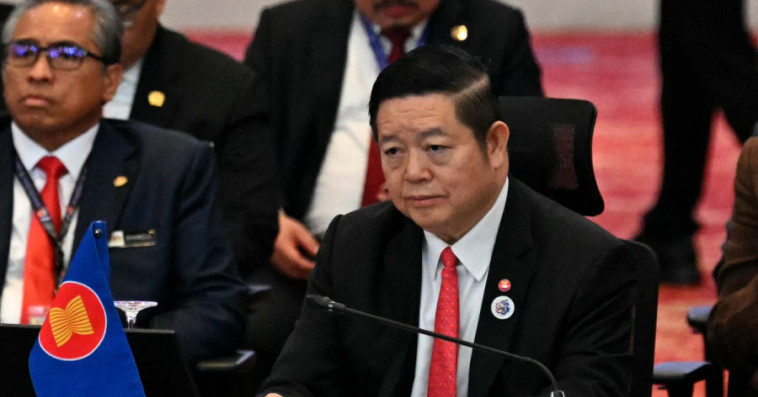 KAO KIM HOURN