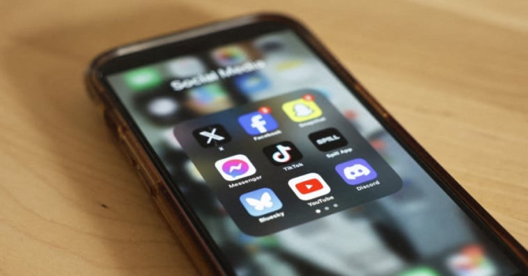 Réseaux sociaux