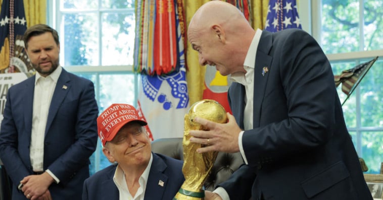 Trump mondial