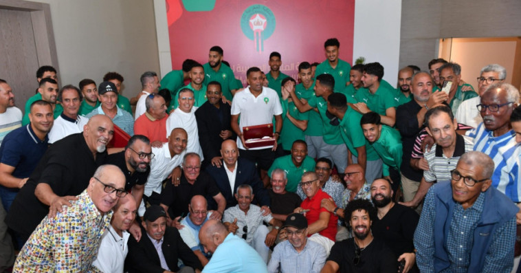 cérémonie en hommage aux anciennes gloires du Football national