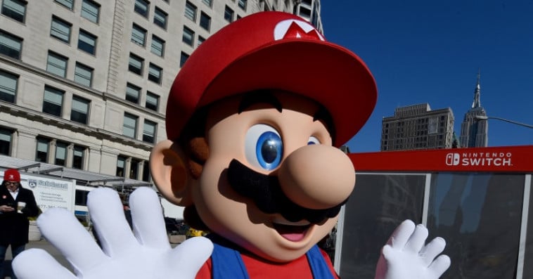 Super Mario