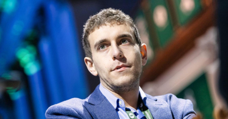 Daniel Naroditsky