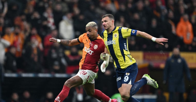 Galatasaray and Fenerbahceat